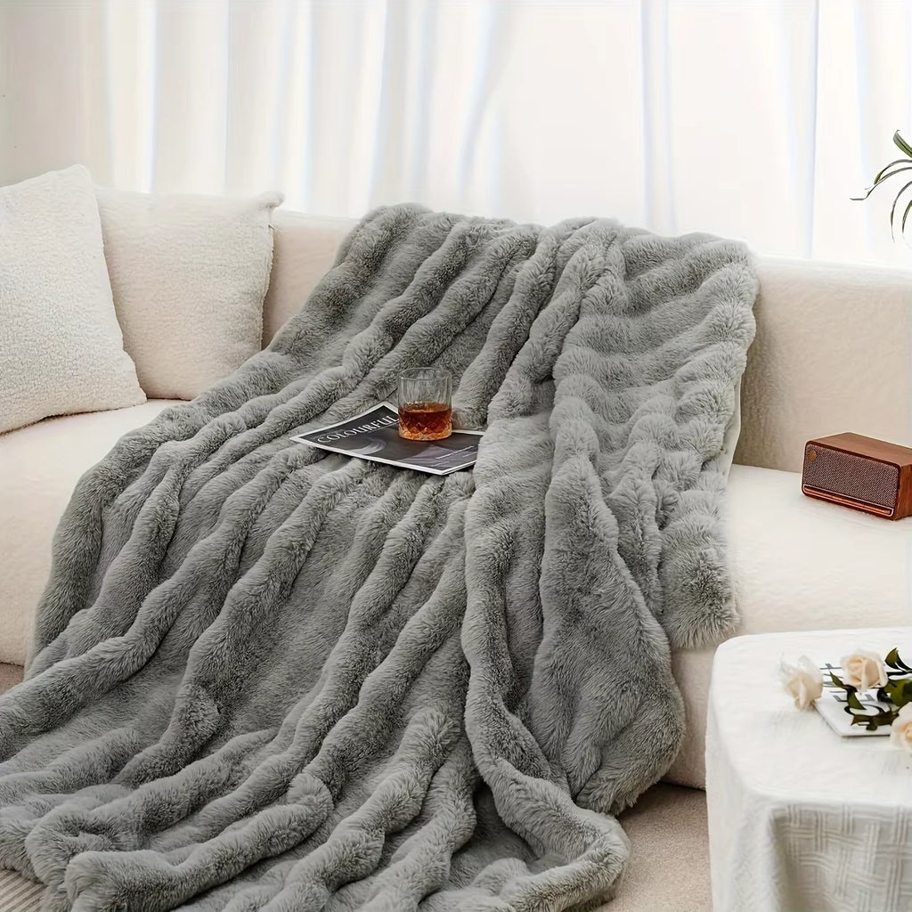 Luxury Faux Rabbit Fur Bubble Blanket - Soft, Warm, and Cozy Throw for Bedroom, Guest Room, and Living Room (4 lbs)